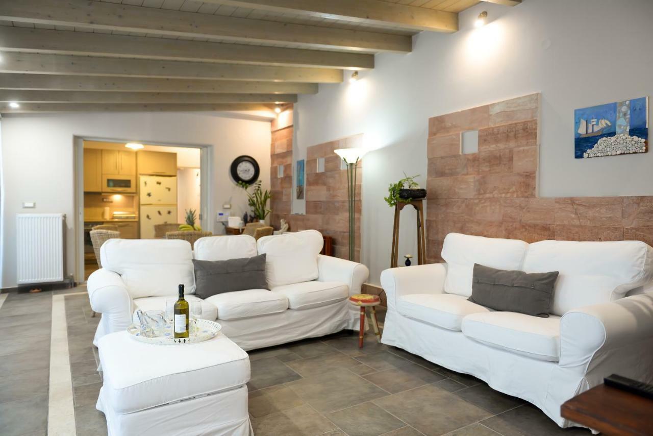 Patras Luxury Seaside House Βίλα Εξωτερικό φωτογραφία