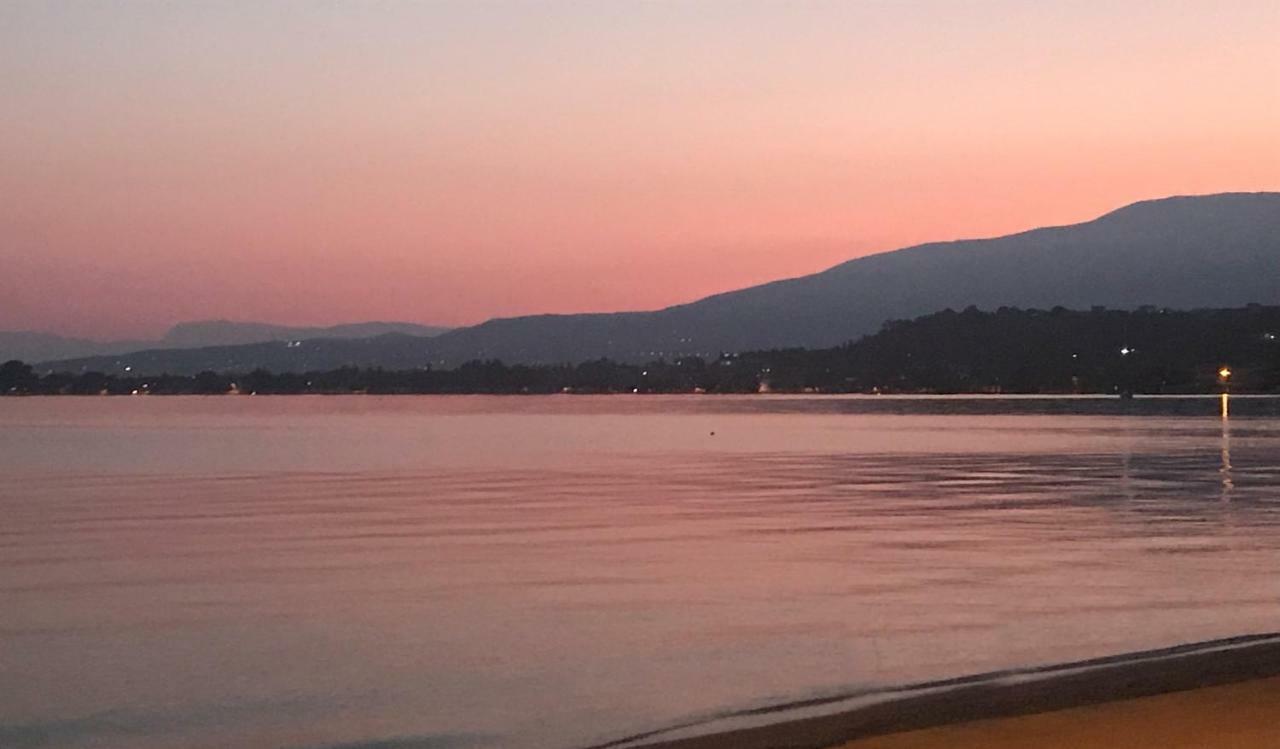 Patras Luxury Seaside House Βίλα Εξωτερικό φωτογραφία